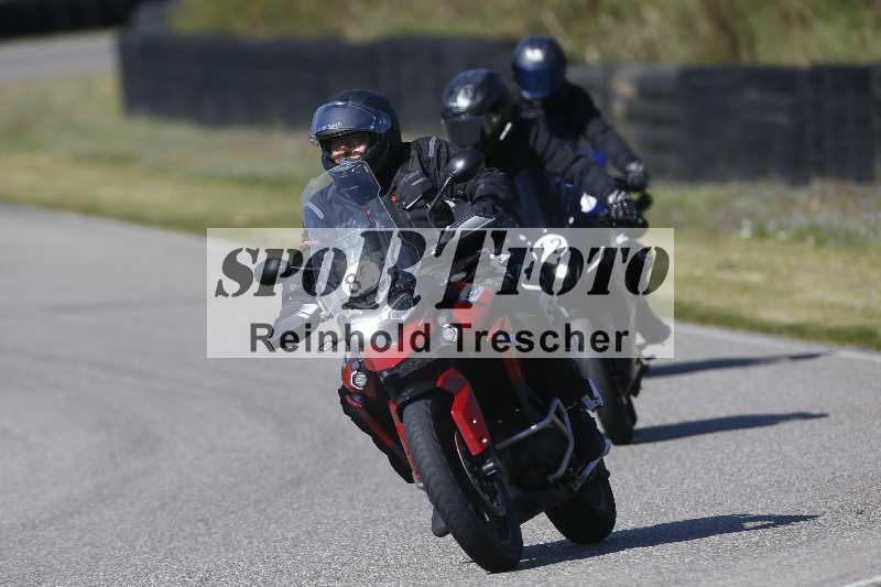 /01 02.04.2026 MAZ ADR/Gruppe gelb Gruppe gruen/80